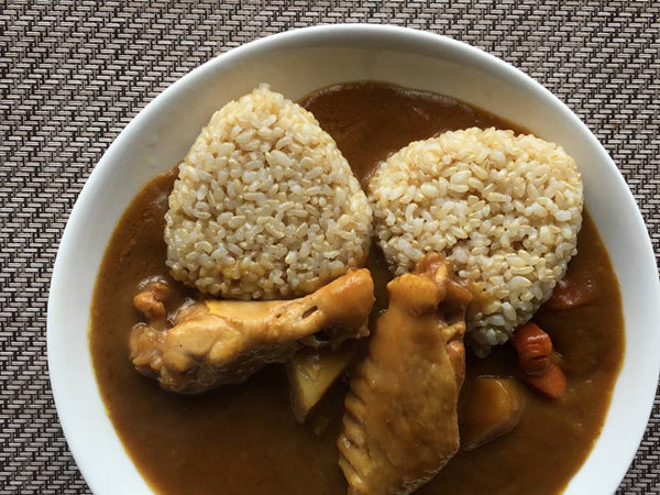 玄米おむすび 熊野カレー