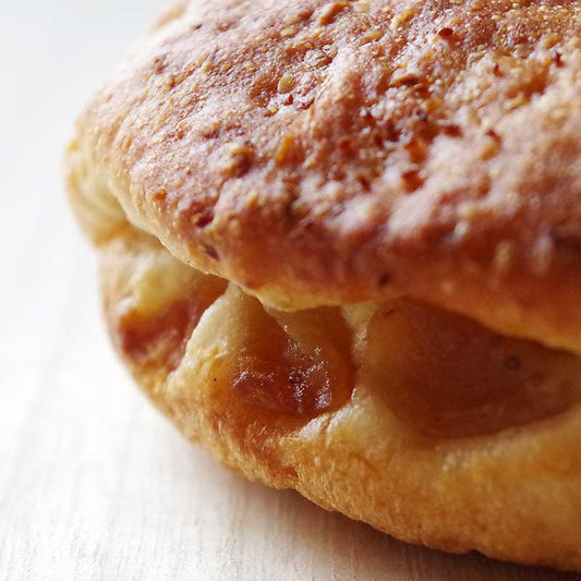 無添加 胚芽玄米パン サクふわべいぐる はちみつリンゴ